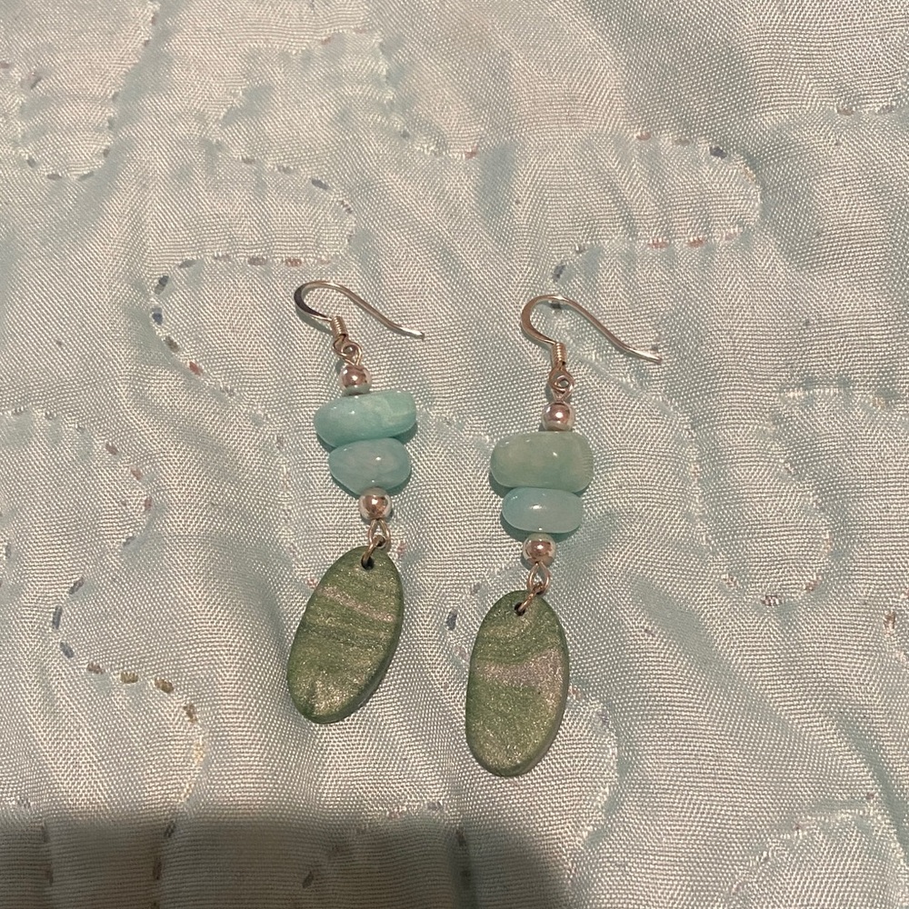 Elegant Green and Silver Earrings